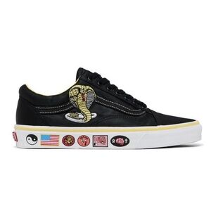 Vans
Old skool
‘Cobra Kai’
Brand new